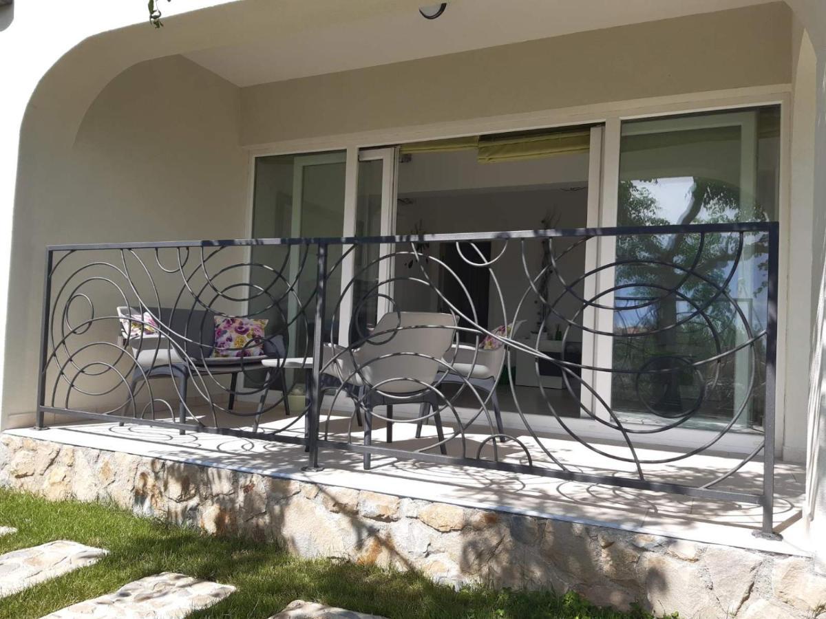 Apartment Mia Rab Town Exterior foto